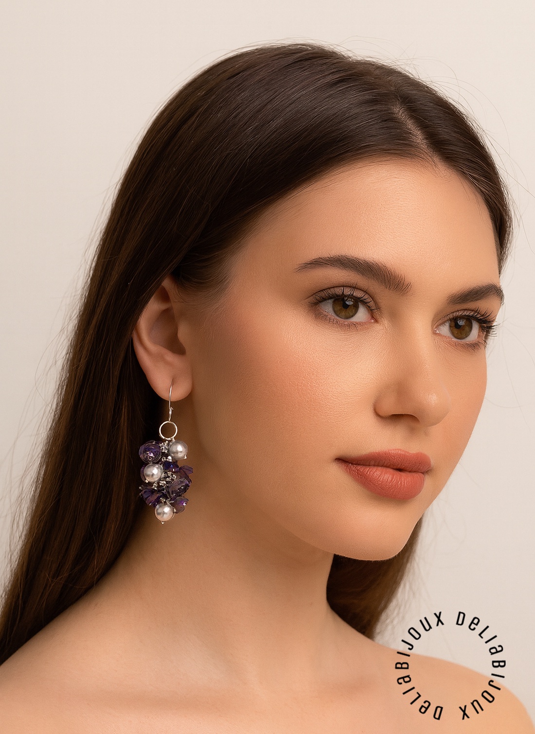 Cercei Statement Mov din Plastic Reciclat Flori Handmade cu Perle și Cristale, Bijuterii Eco Unicat (cod1357) - bijuterii - cercei - cercei lungi - Artynos.ro