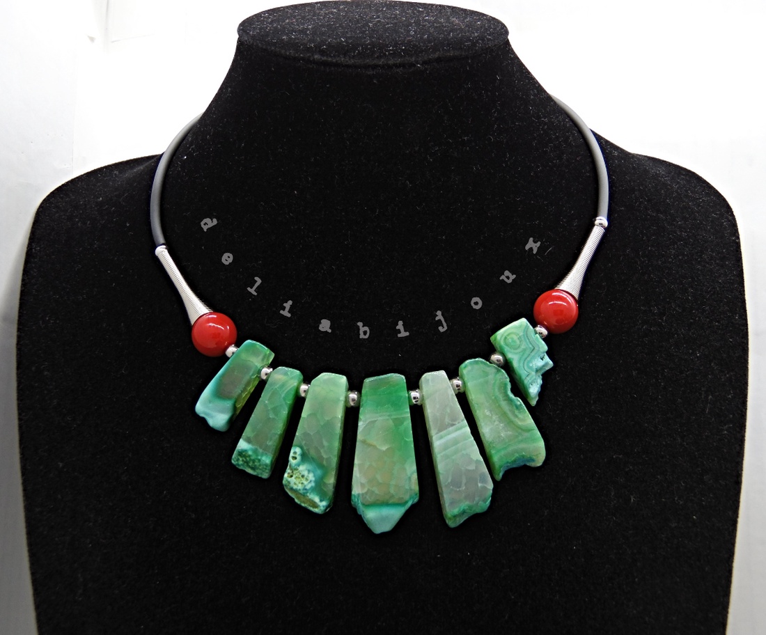 Colier statement cu agate naturale și mărgele de scoică (cod1358) - bijuterii - coliere - coliere din pietre semiprețioase - Artynos.ro