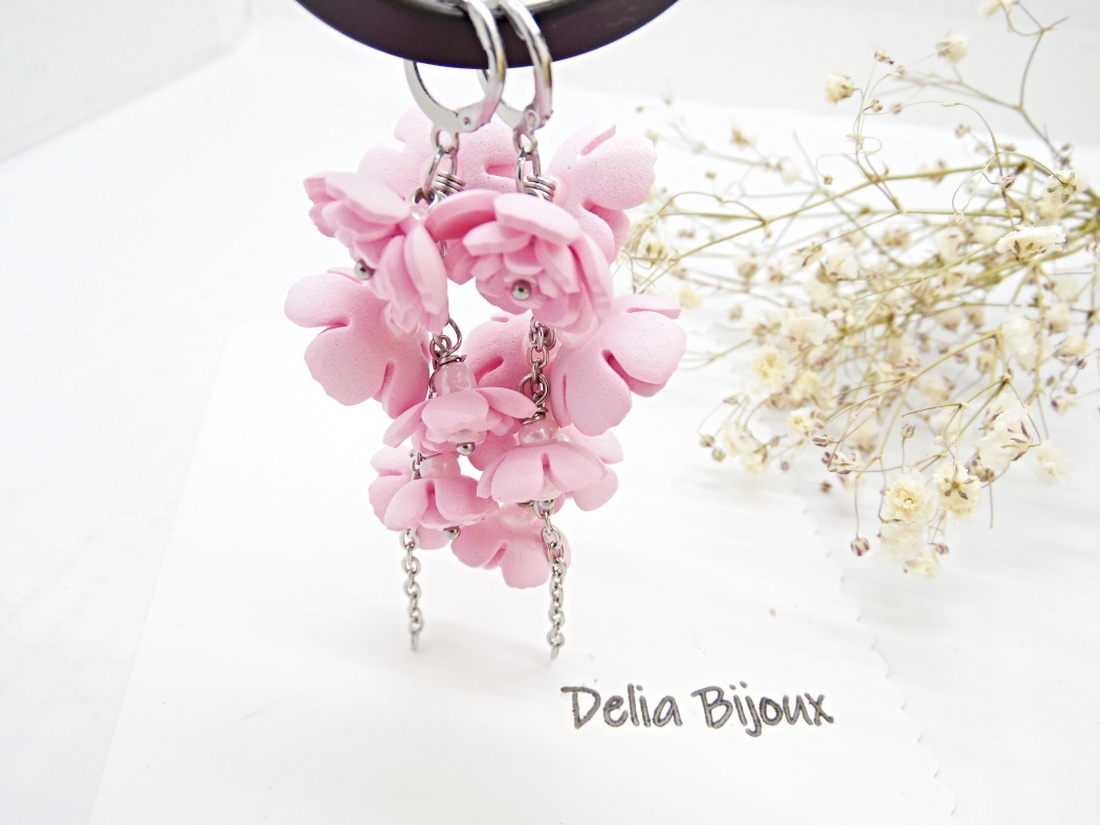 Cercei Handmade unicat cu flori roz (cod1385) - bijuterii - cercei - cercei hoops - Artynos.ro