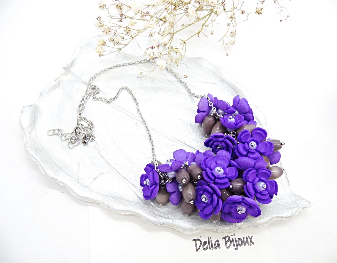 Colier handmade statement cu flori mov - buchet floral pe lanț din inox (cod1387) - bijuterii - coliere - coliere din mărgele - Artynos.ro