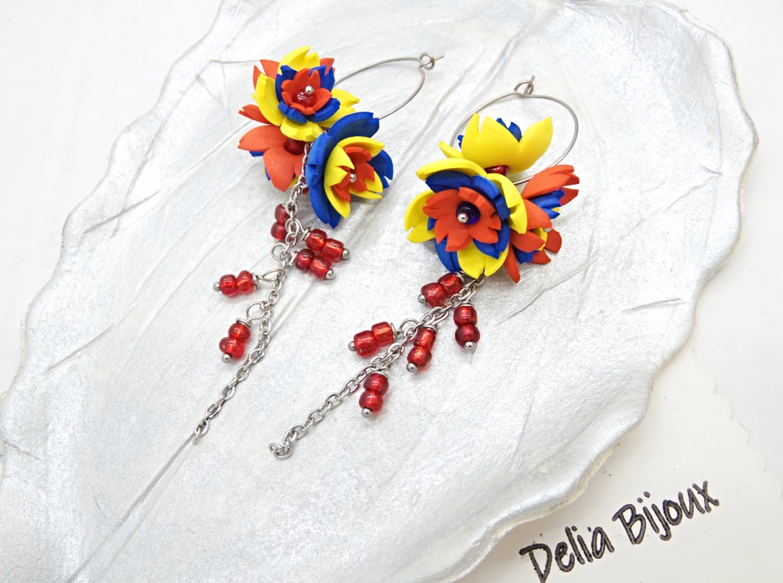 Cercei handmade statement - flori - Tricolorul Romaniei (cod1389) - bijuterii - cercei - cercei lungi - Artynos.ro