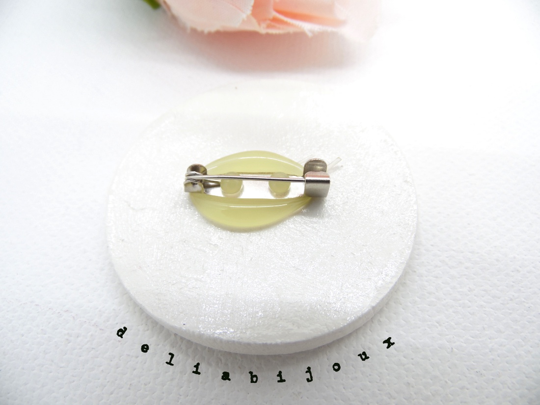 Brosa statement handmade unicat - Martisor (cod928) - bijuterii - broșe - Artynos.ro