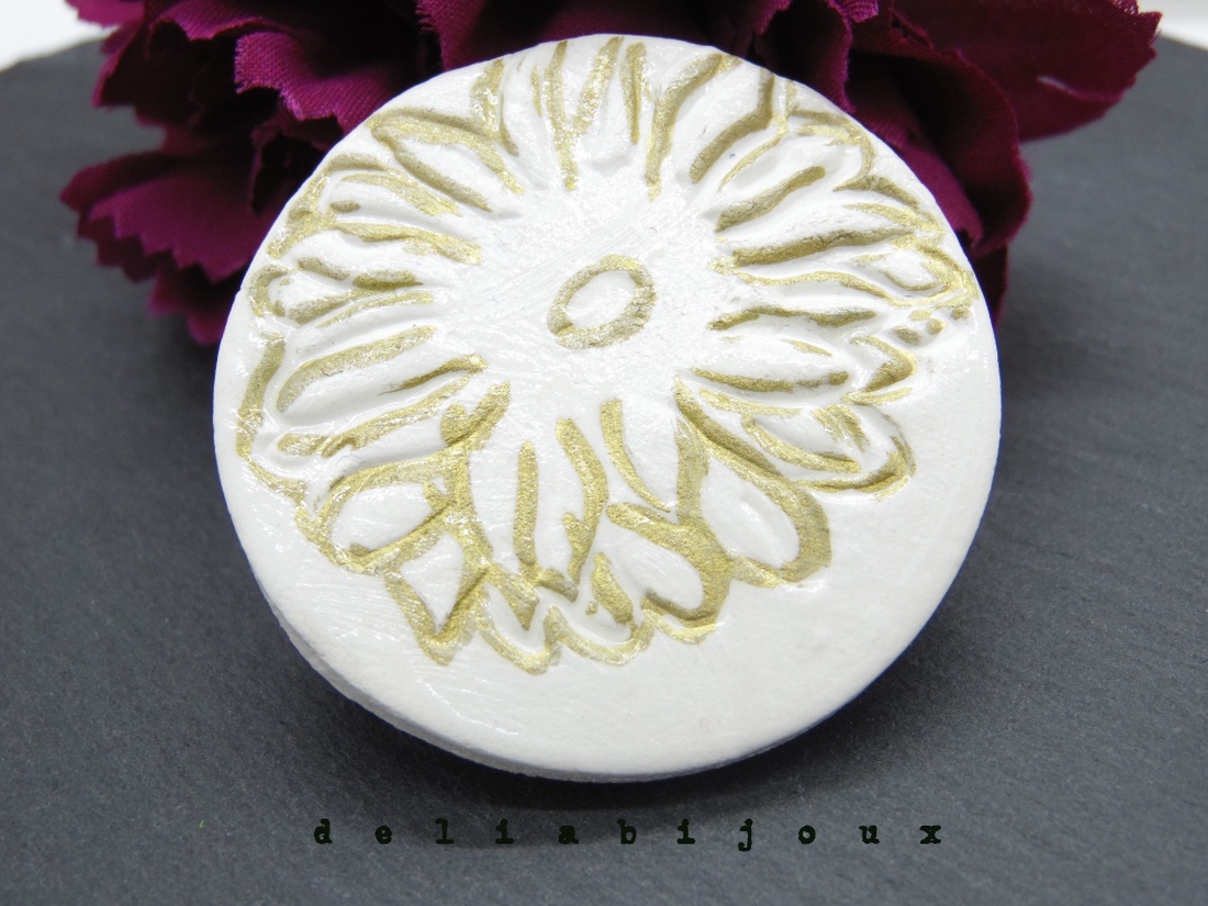 Brosa statement handmade unicat - Martisor (cod960) - bijuterii - broșe - Artynos.ro