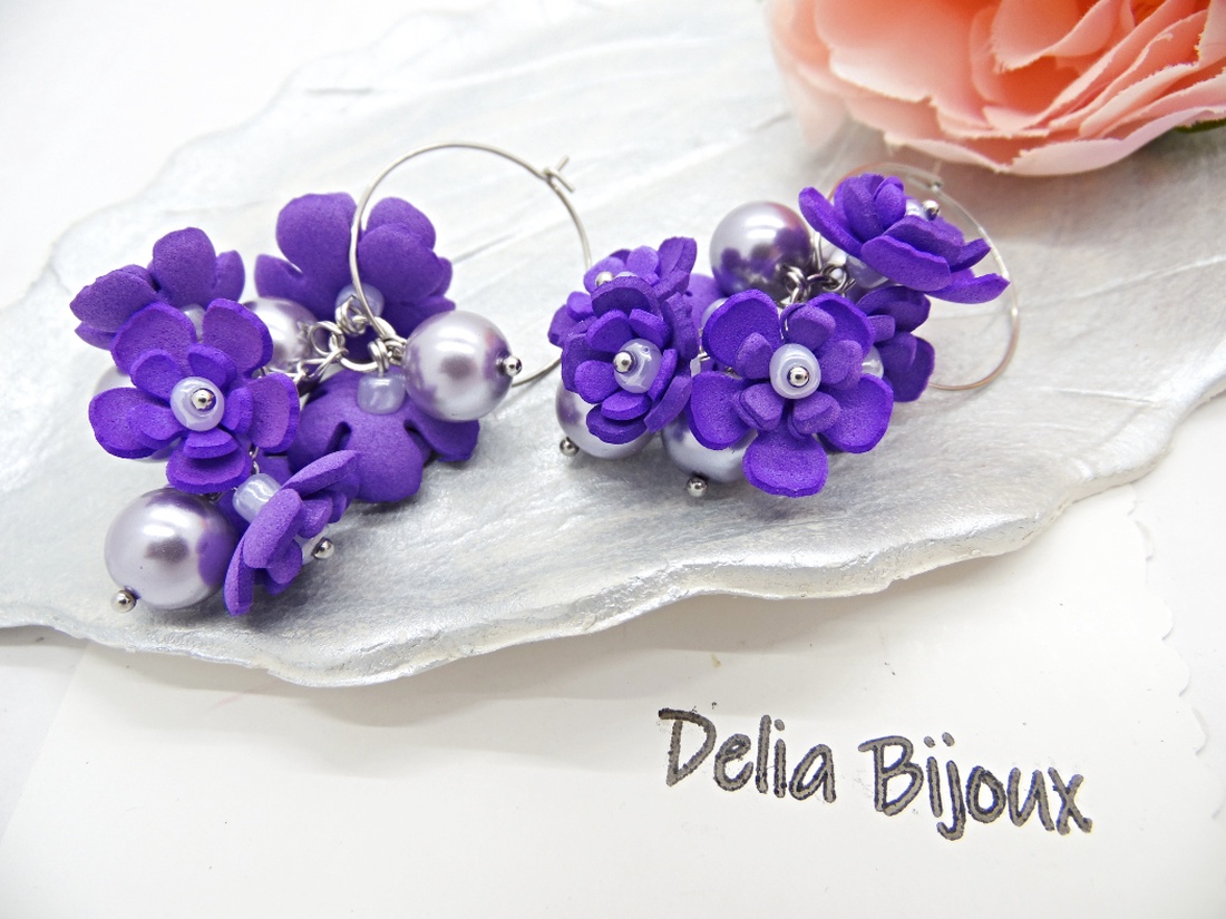 Cercei handmade, lungi cu flori mov si perle lila (cod1396) - bijuterii - cercei - cercei lungi - Artynos.ro
