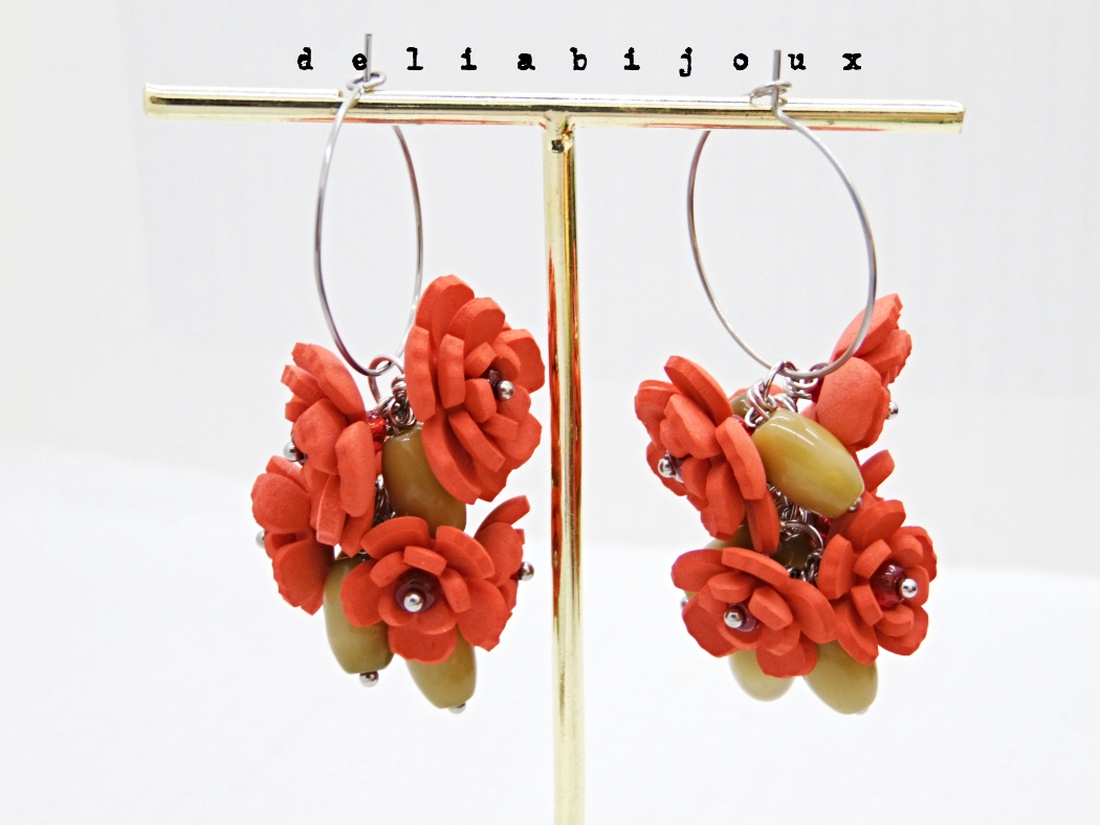 Cercei handmade cu flori rosii (cod1401) - bijuterii - cercei - cercei lungi - Artynos.ro