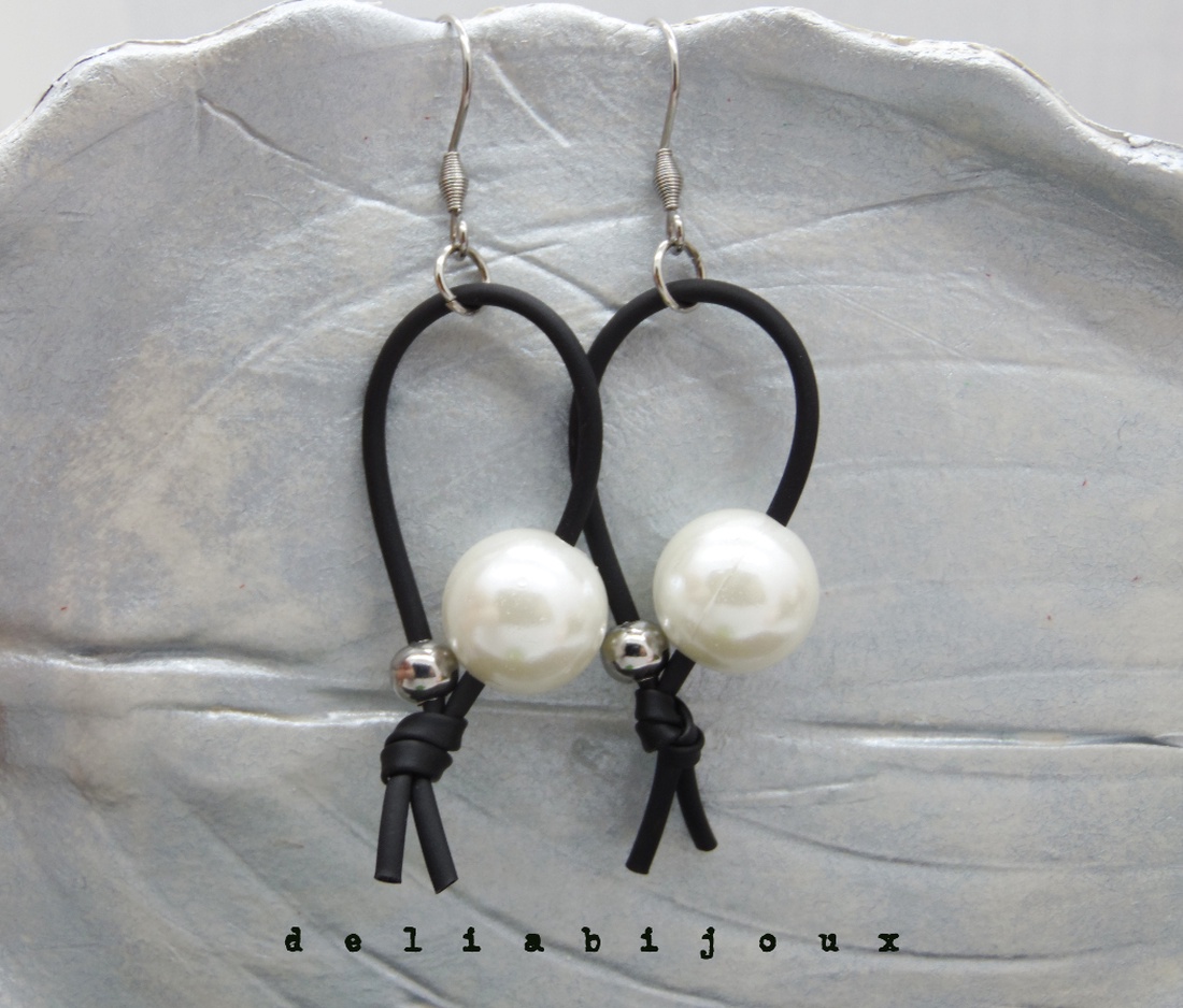 Set bijuterii handmade - contemporan - perle acrilice (cod976) - bijuterii - seturi de bijuterii - Artynos.ro