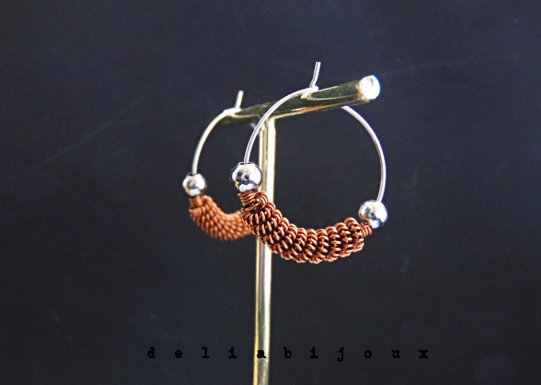 Cercei handmade tip hoop, eleganți și moderni, realizați manual din sârmă de cupru non-tarnish (cod1433) - bijuterii - cercei - cercei hoops - Artynos.ro