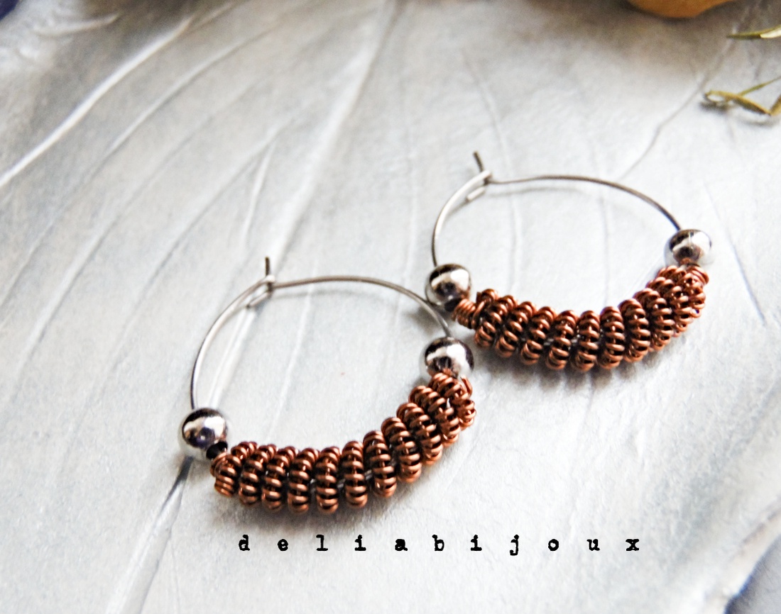 Cercei handmade tip hoop, eleganți și moderni, realizați manual din sârmă de cupru non-tarnish (cod1433) - bijuterii - cercei - cercei hoops - Artynos.ro