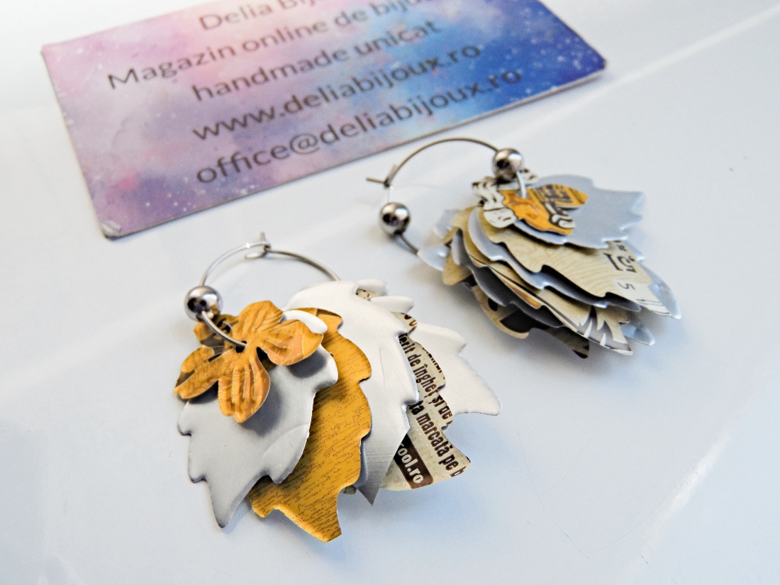 Cercei statement handmade unicat - doze aluminiu reciclate - frunze și flori suprapuse (cod1439) - bijuterii - cercei - cercei lungi - Artynos.ro