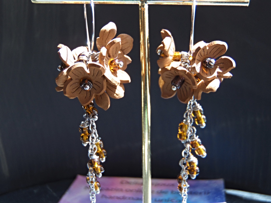 Cercei Handmade Flori de Toamnă din Foamiran, Mărgele de Nisip și Cercuri Inox, Cadou Femei (cod1442) - bijuterii - cercei - cercei lungi - Artynos.ro