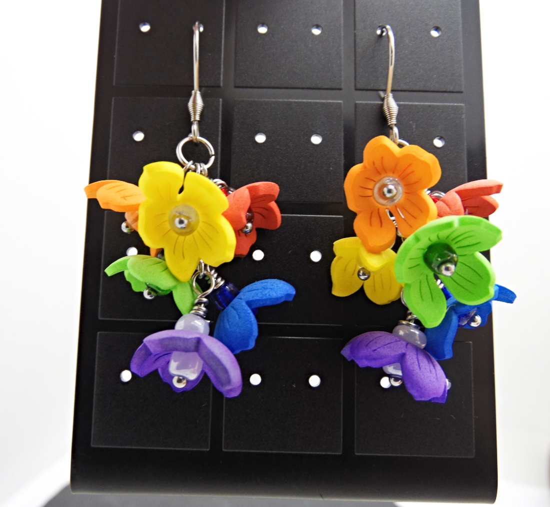 Cercei handmade lungi cu flori Curcubeu, inox, Cadou Femei (cod1449) - bijuterii - cercei - cercei lungi - Artynos.ro