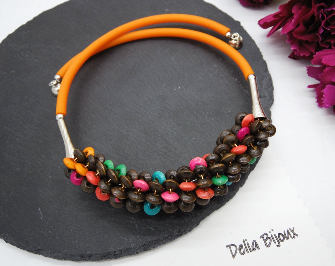 Colier statement handmade unicat - lemn (cod1243) - bijuterii - coliere - coliere din mărgele - Artynos.ro