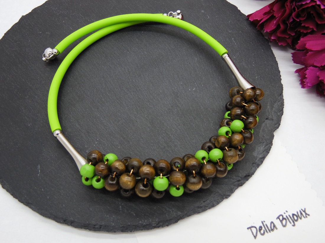 Colier statement handmade unicat - lemn (cod1242) - bijuterii - coliere - coliere din mărgele - Artynos.ro