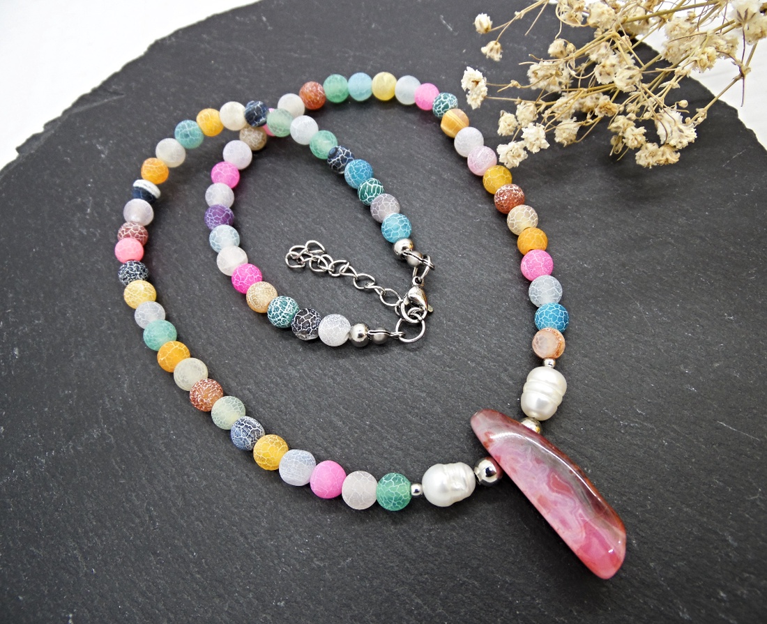 Colier handmade unicat - agate frozen si perle cultura (cod1465) - bijuterii - coliere - coliere din pietre semiprețioase - Artynos.ro