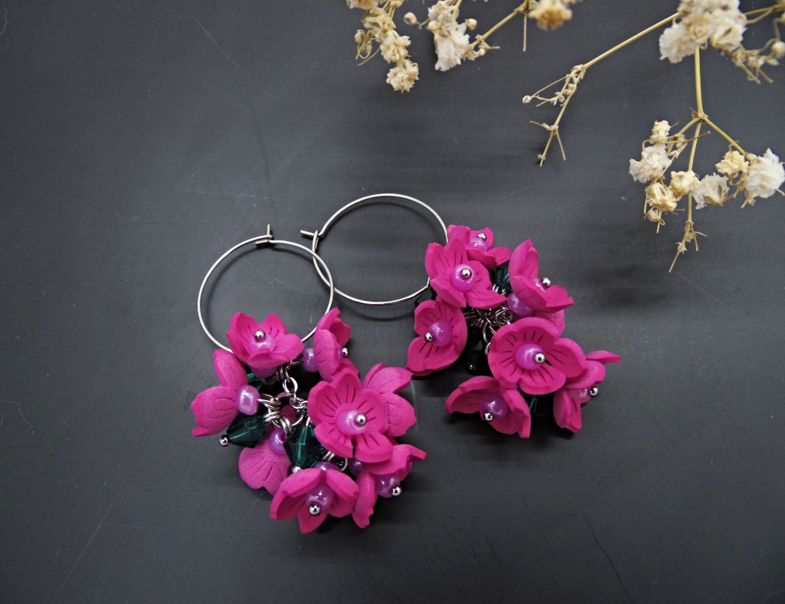 Cercei Statement Fucsia Bloom Flori Handmade din Foamiran și Cristale Verzi (cod1466) - bijuterii - cercei - cercei lungi - Artynos.ro