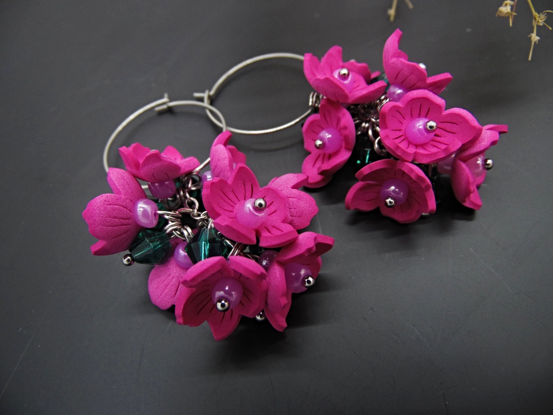 Cercei Statement Fucsia Bloom Flori Handmade din Foamiran și Cristale Verzi (cod1466) - bijuterii - cercei - cercei lungi - Artynos.ro