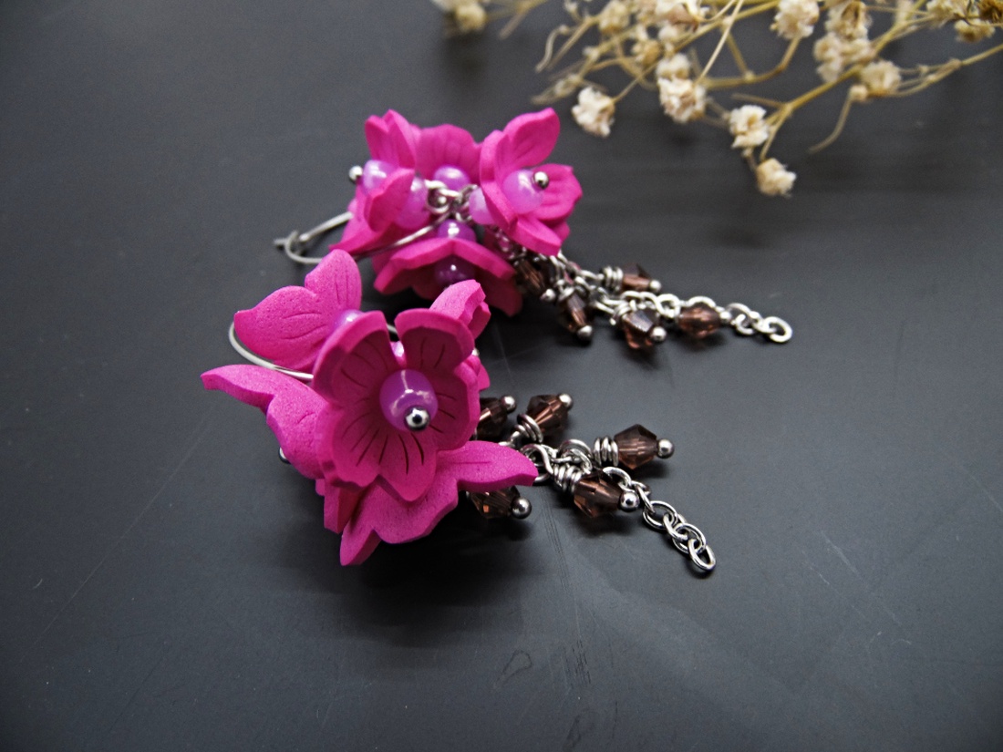 Cercei Statement Fucsia Bloom Flori Handmade din Foamiran și Cristale (cod1467) - bijuterii - cercei - cercei lungi - Artynos.ro