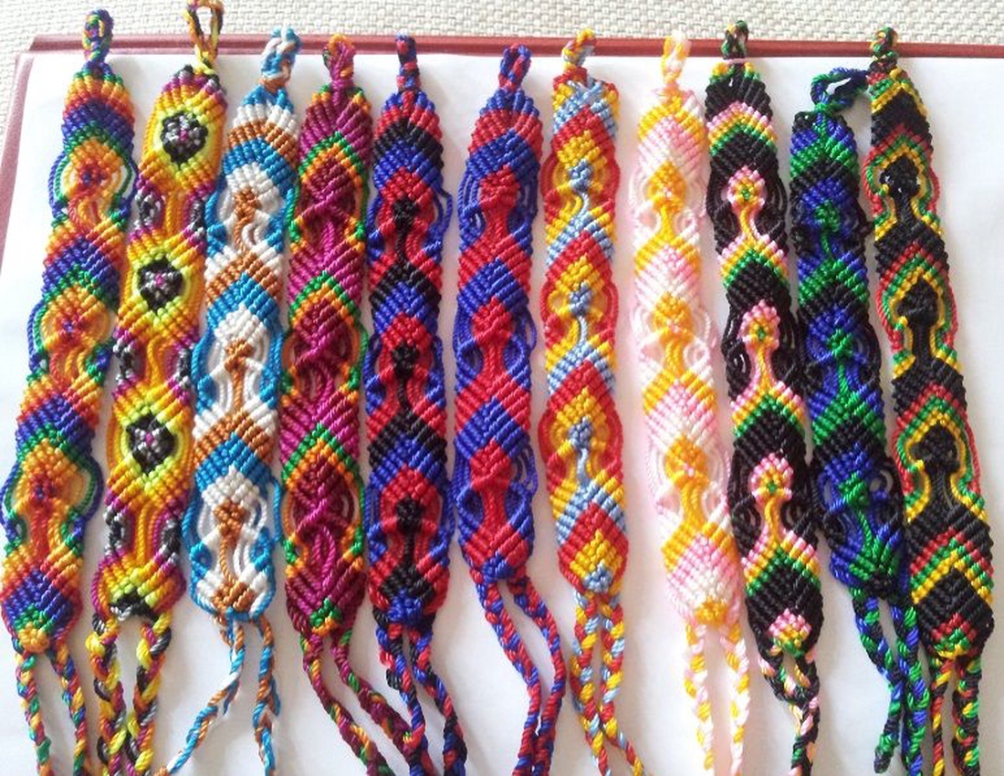 Brațară handmade din bumbac - Bratara Prieteniei - impletita - perfectă pentru un stil lejer, de vară sau festival - bijuterii - brățări - brățări împletite - Artynos.ro