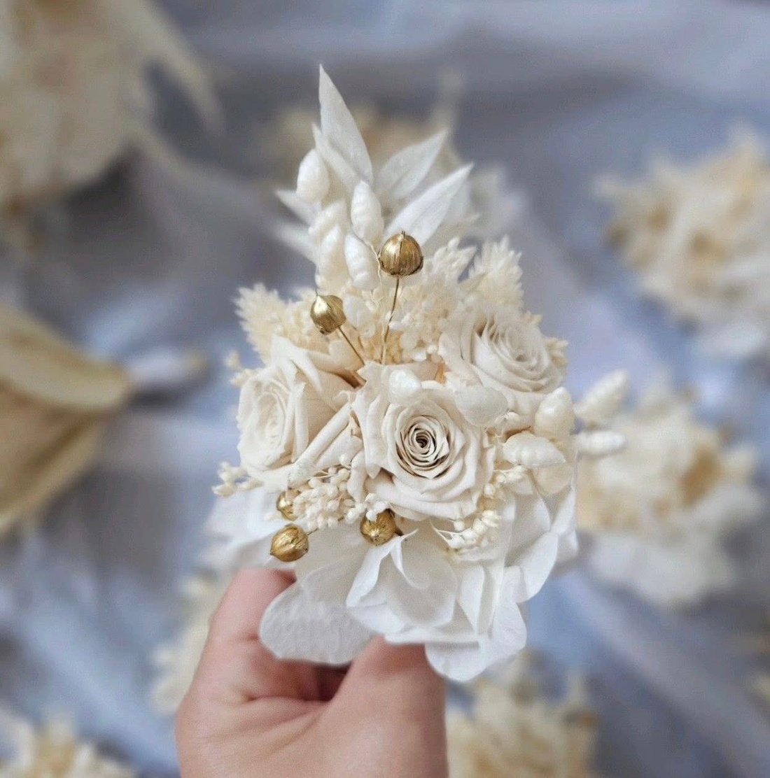 Cocarda  - accesorii nuntă - accesorii de nuntă - pinii de nuntă - Artynos.ro