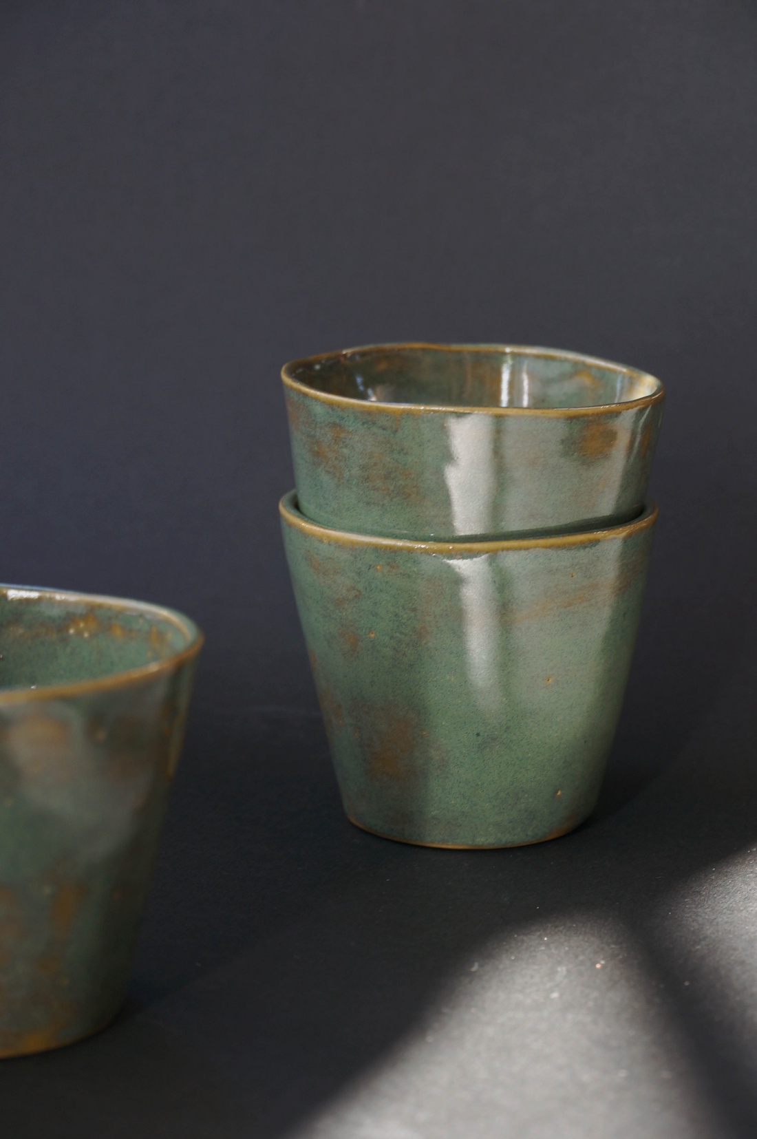 Set cani din ceramica  - casă & stil de viață - echipamente de bucătărie - accesorii de servire - căni - Artynos.ro