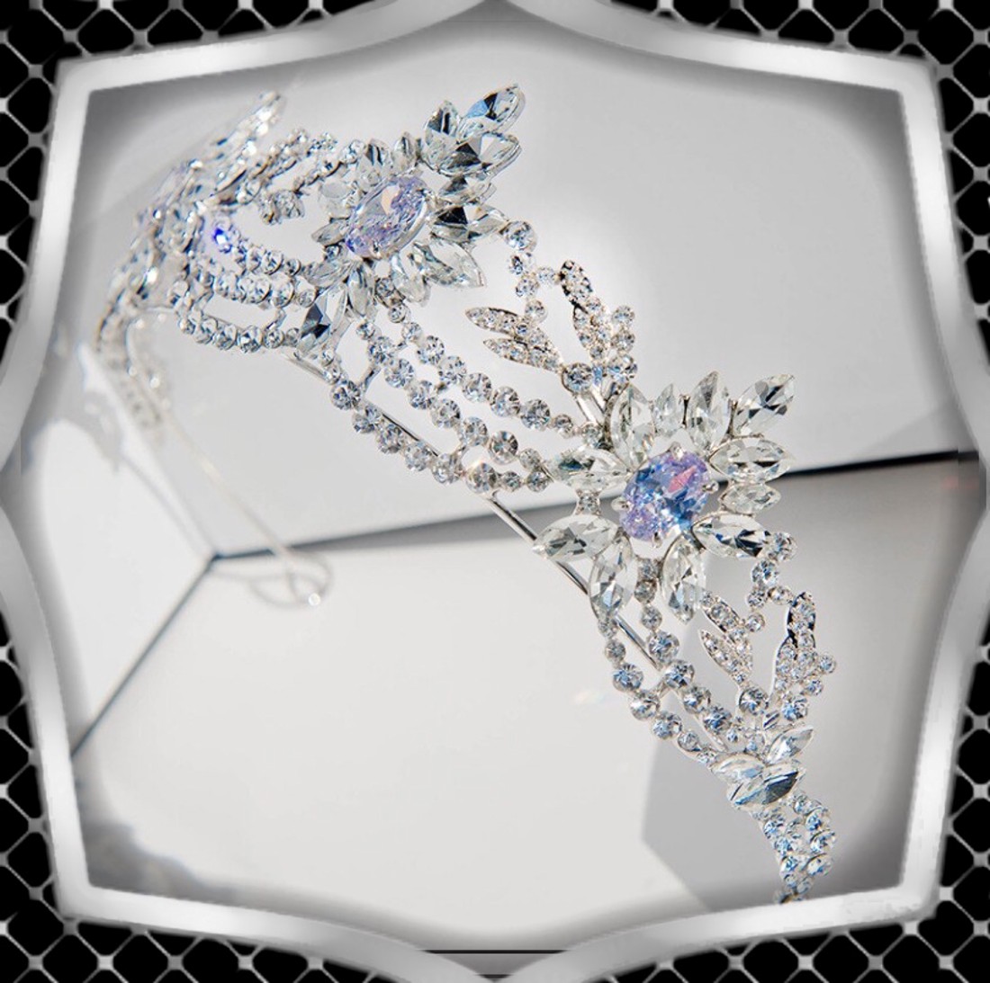 Bijuterii, ornamente pentru păr, catarame pentru păr: nuntă, mireasă, ornamente casual pentru păr ES-H-TI21 - accesorii nuntă - ornamente de păr de nuntă - coroană de cap mireasă - Artynos.ro Bijuterii, ornamente pentru păr, catarame pentru păr: nuntă, mireasă, ornamente casual pentru păr ES-H-TI21 - accesorii nuntă - ornamente de păr de nuntă - coroană de cap mireasă - Artynos.ro