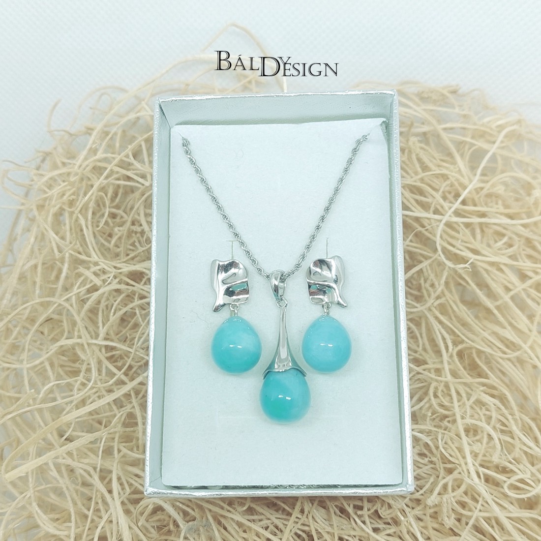 Cercei și pandantiv Amazonite - - Artynos.ro Cercei și pandantiv Amazonite - - Artynos.ro