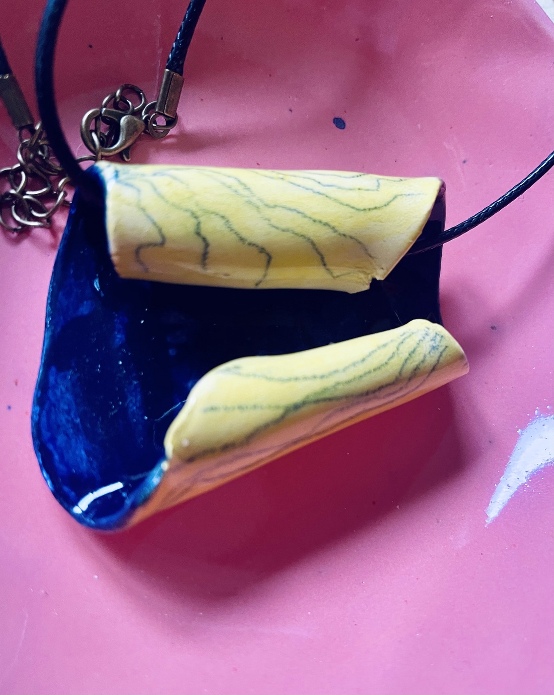 Pandantiv ceramic Dark Night - bijuterii - coliere - pandative - Artynos.ro