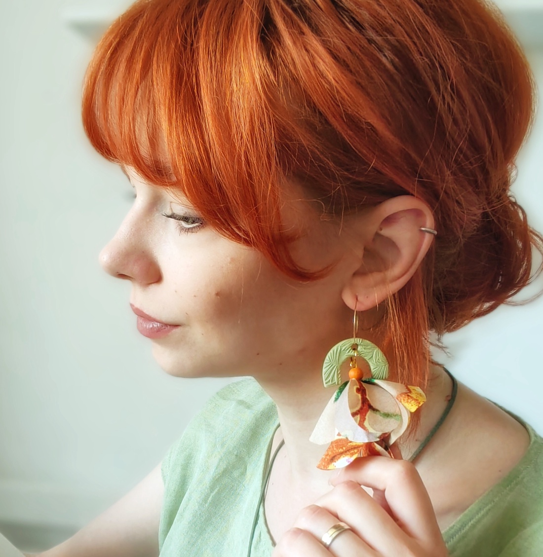 Cercei Tropical handmade din argilă - bijuterii - cercei - cercei agățați - Artynos.ro Cercei Tropical handmade din argilă - bijuterii - cercei - cercei agățați - Artynos.ro