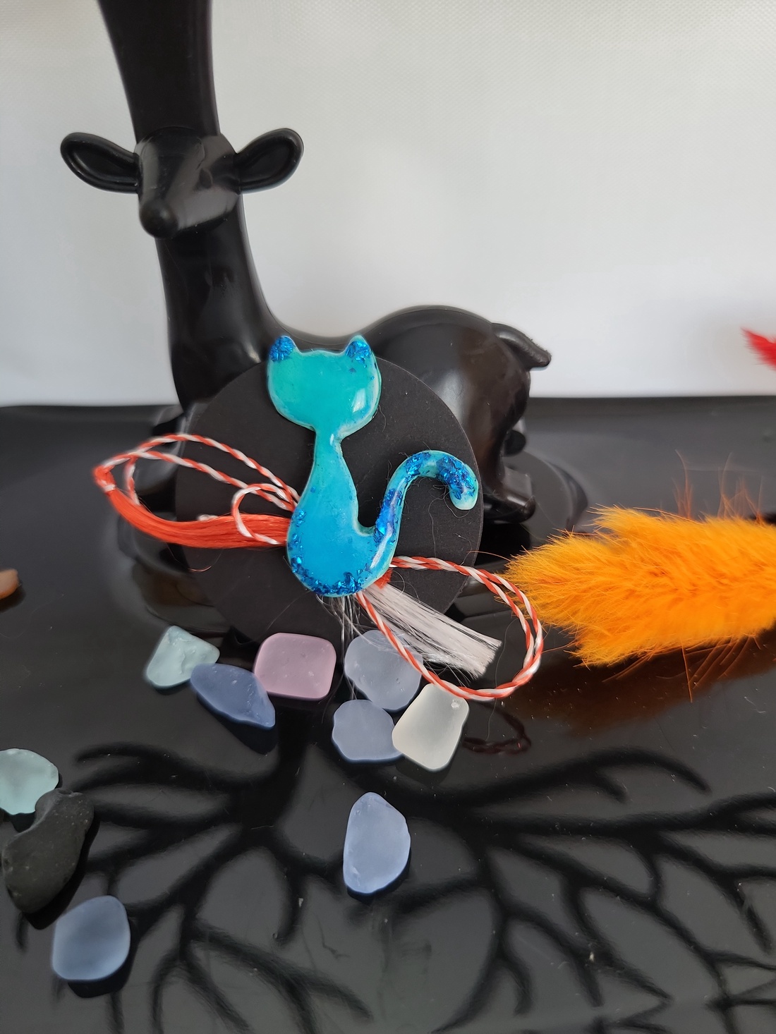 Martisor brosa pisica - bijuterii - mărțișor - Artynos.ro