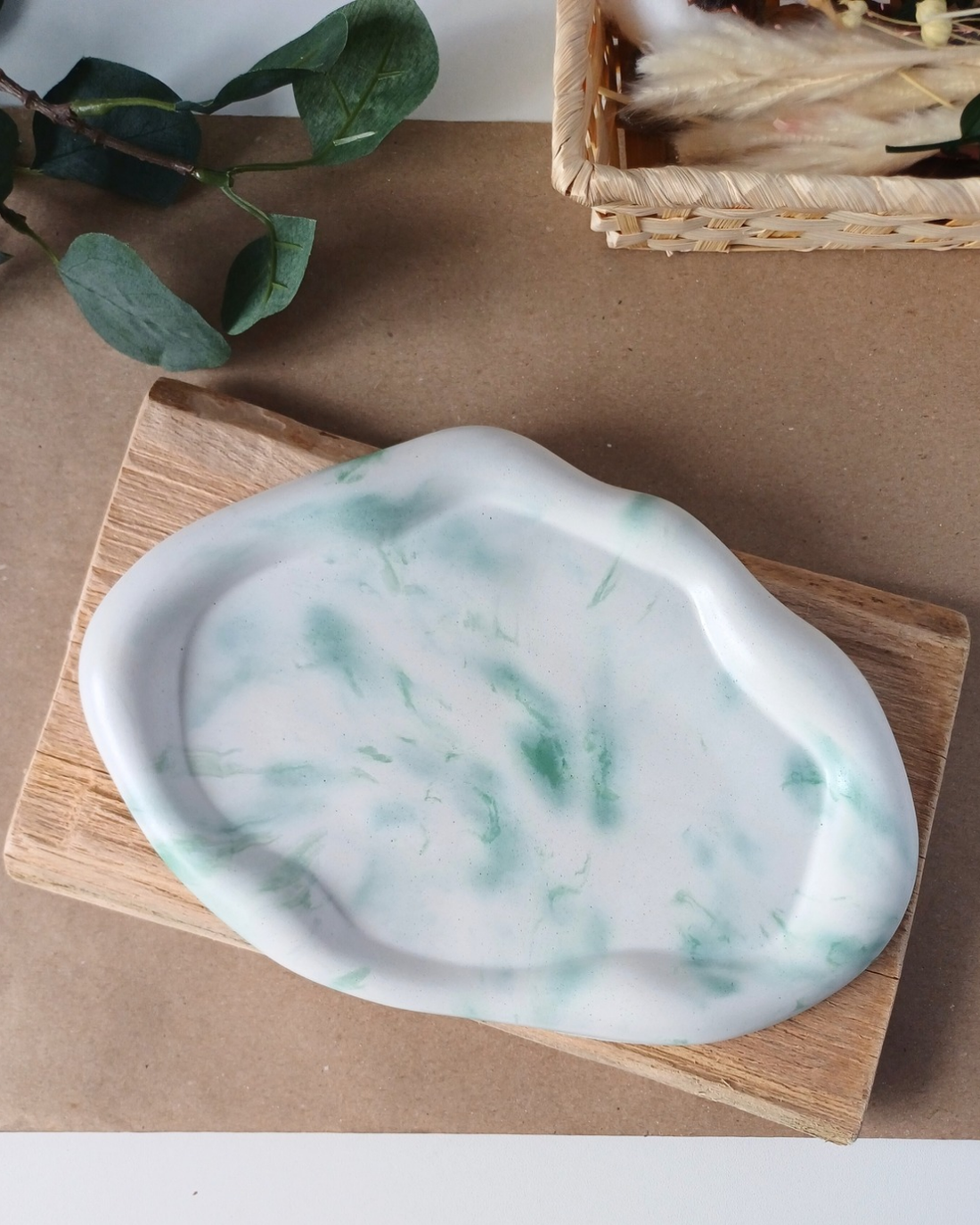 Tavă decorativă din beton Cloud - casă & stil de viață - accesorii pentru decorat casa - decorațiuni de masă și decorațiuni pentru rafturi - boluri din ceramică, boluri decorative - Artynos.ro Tavă decorativă din beton Cloud - casă & stil de viață - accesorii pentru decorat casa - decorațiuni de masă și decorațiuni pentru rafturi - boluri din ceramică, boluri decorative - Artynos.ro