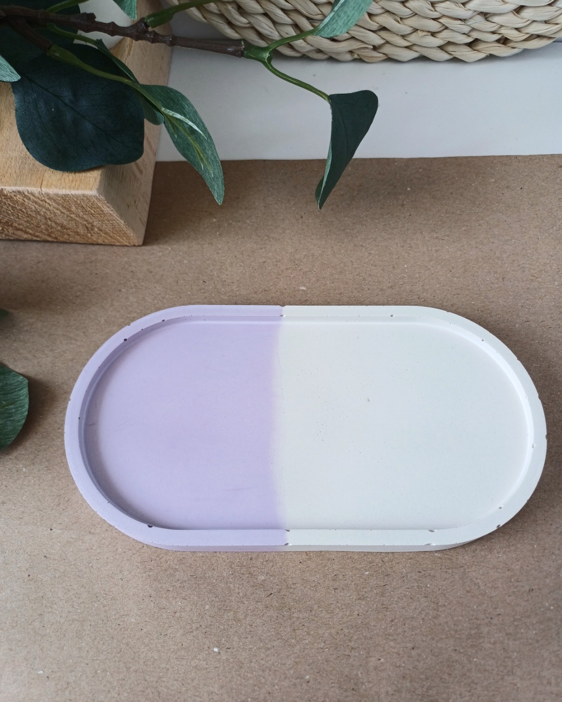Tavă ovală decorativă din beton Color Block - casă & stil de viață - accesorii pentru decorat casa - decorațiuni de masă și decorațiuni pentru rafturi - boluri din ceramică, boluri decorative - Artynos.ro Tavă ovală decorativă din beton Color Block - casă & stil de viață - accesorii pentru decorat casa - decorațiuni de masă și decorațiuni pentru rafturi - boluri din ceramică, boluri decorative - Artynos.ro