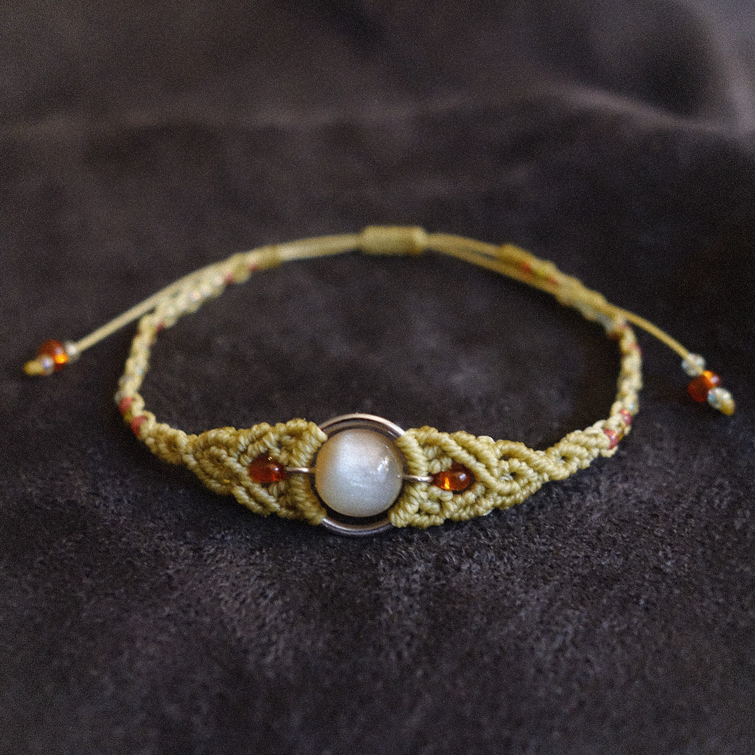 Brățară Verde Olive - bijuterii - brățări - brățări împletite - Artynos.ro