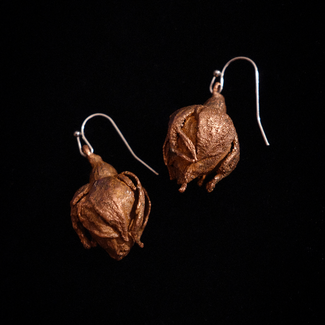 Cercei cupru Trandafiri de Damasc - bijuterii - cercei - cercei lungi - Artynos.ro