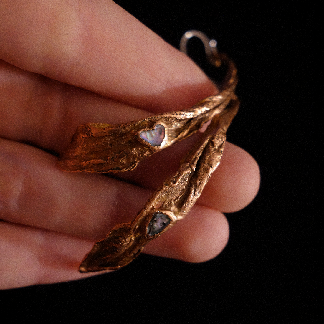 Cercei cupru Crin - bijuterii - cercei - cercei lungi - Artynos.ro