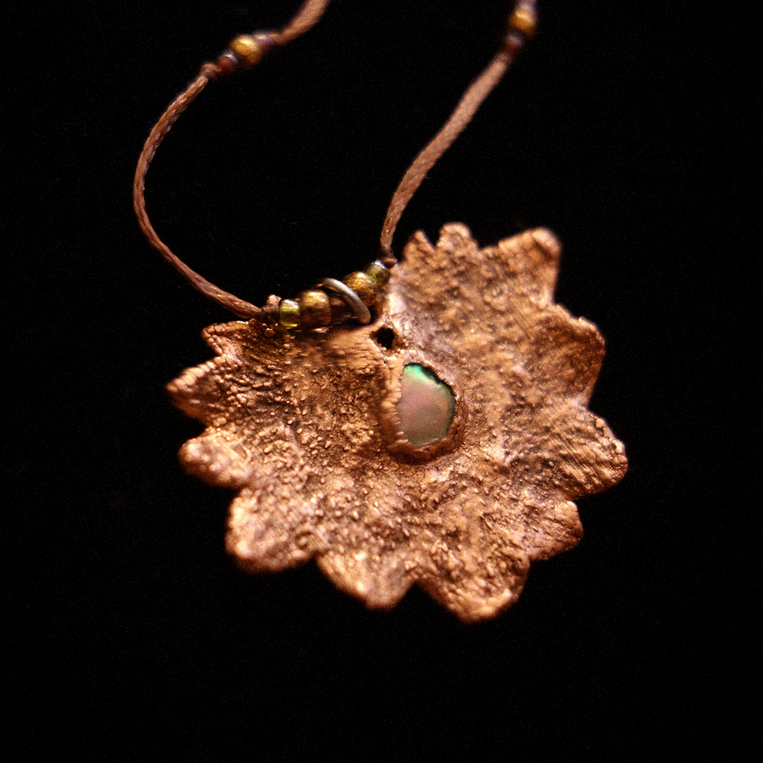 Pandantiv cupru Rotunjoară - bijuterii - coliere - coliere cu pandative - Artynos.ro