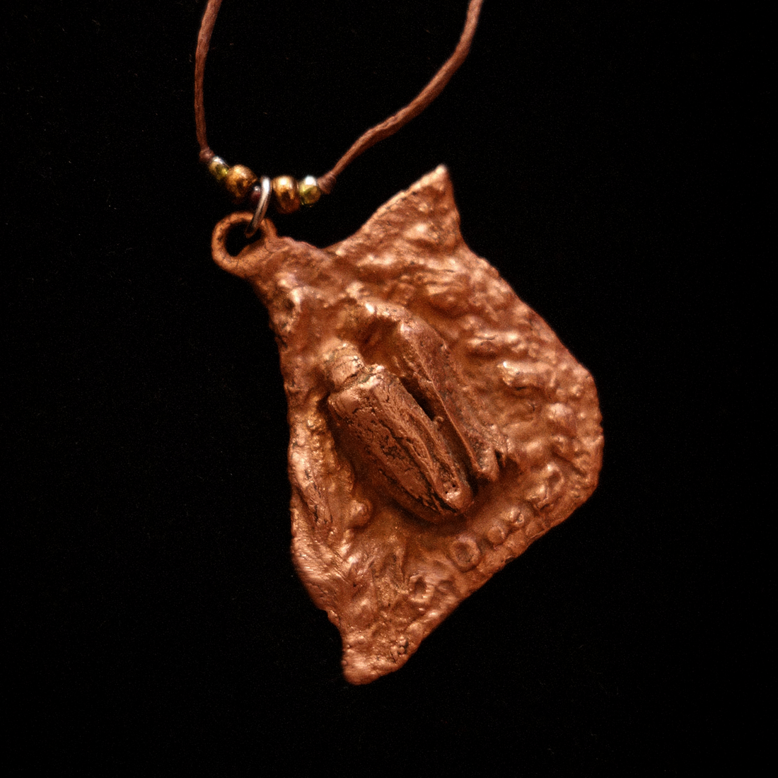 Pandantiv cupru Gândăcei - bijuterii - coliere - coliere cu pandative - Artynos.ro