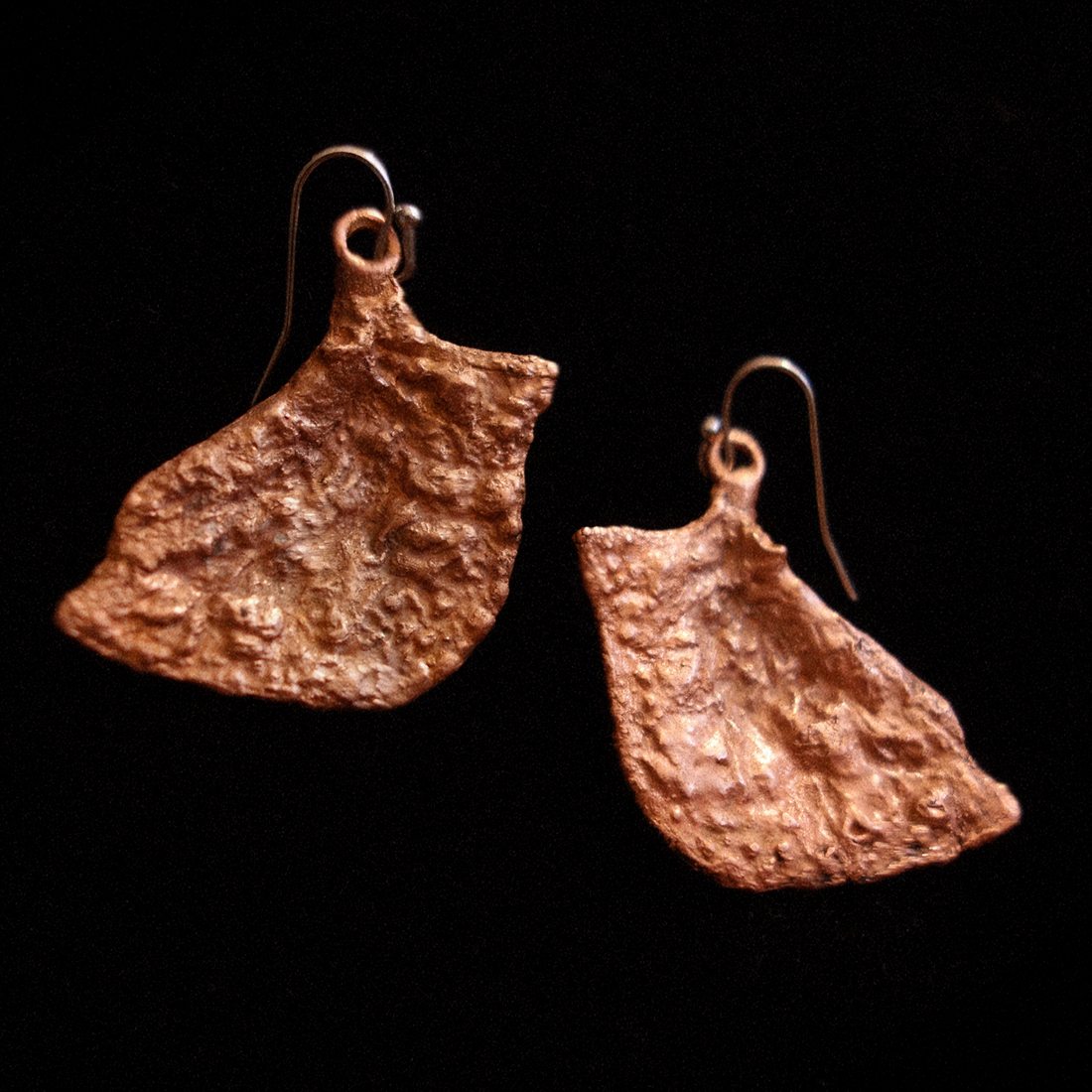 Cercei cupru Mother of Pearl - bijuterii - cercei - cercei lungi - Artynos.ro