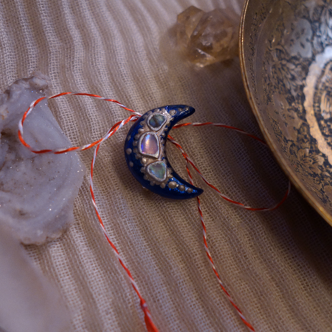 Broșă Lună - bijuterii - broșe - Artynos.ro