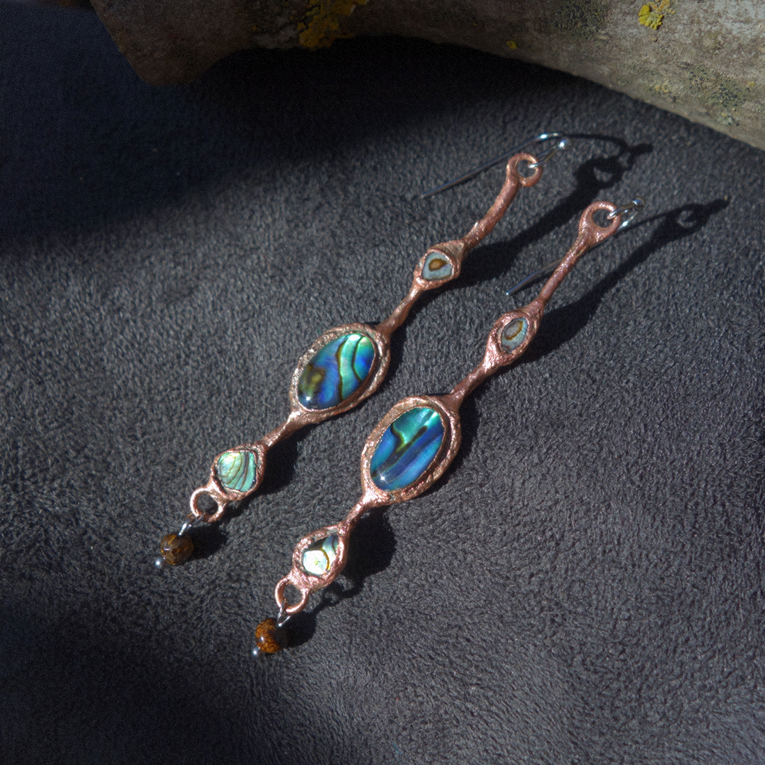 Cercei cupru Mother of Pearl - bijuterii - cercei - cercei lungi - Artynos.ro