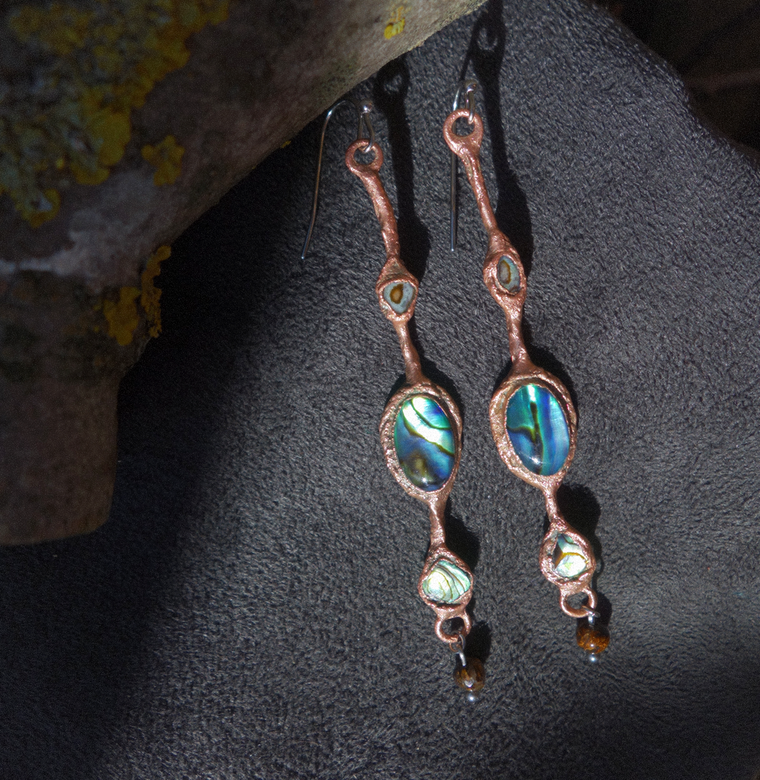 Cercei cupru Mother of Pearl - bijuterii - cercei - cercei lungi - Artynos.ro