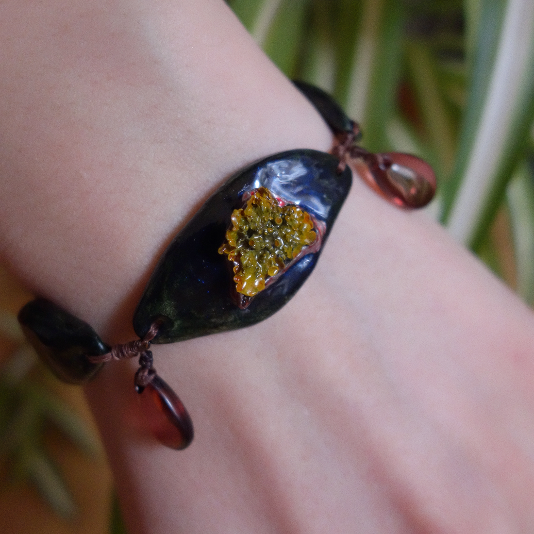 Brățară din Lut și Licheni - bijuterii - brățări - brățări din mărgele - Artynos.ro