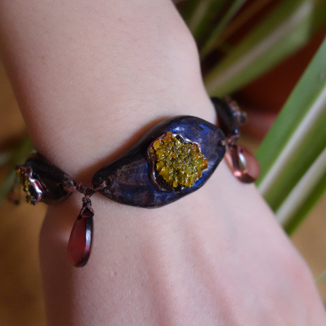 Brățară din Lut și Licheni - bijuterii - brățări - brățări din mărgele - Artynos.ro