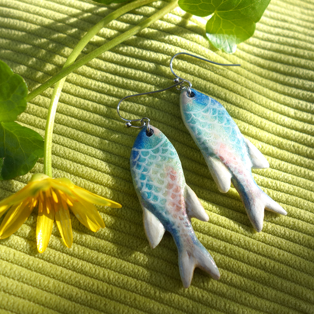 Cercei Peștișori - bijuterii - cercei - cercei cu figurine - Artynos.ro