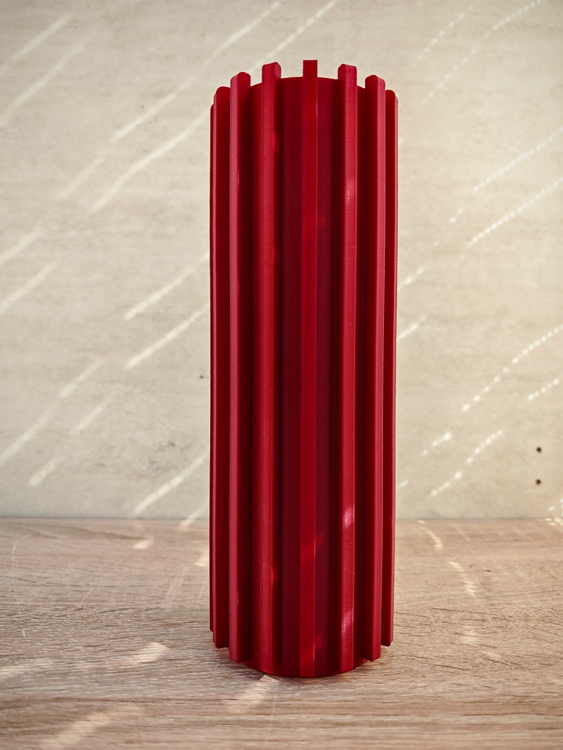 Vază decorativă modernă DiVio Stria � design 3D printat cu inserție cilindru sticlă - casă & stil de viață - decorațiuni de casă - accesorii florale - vaze - Artynos.ro