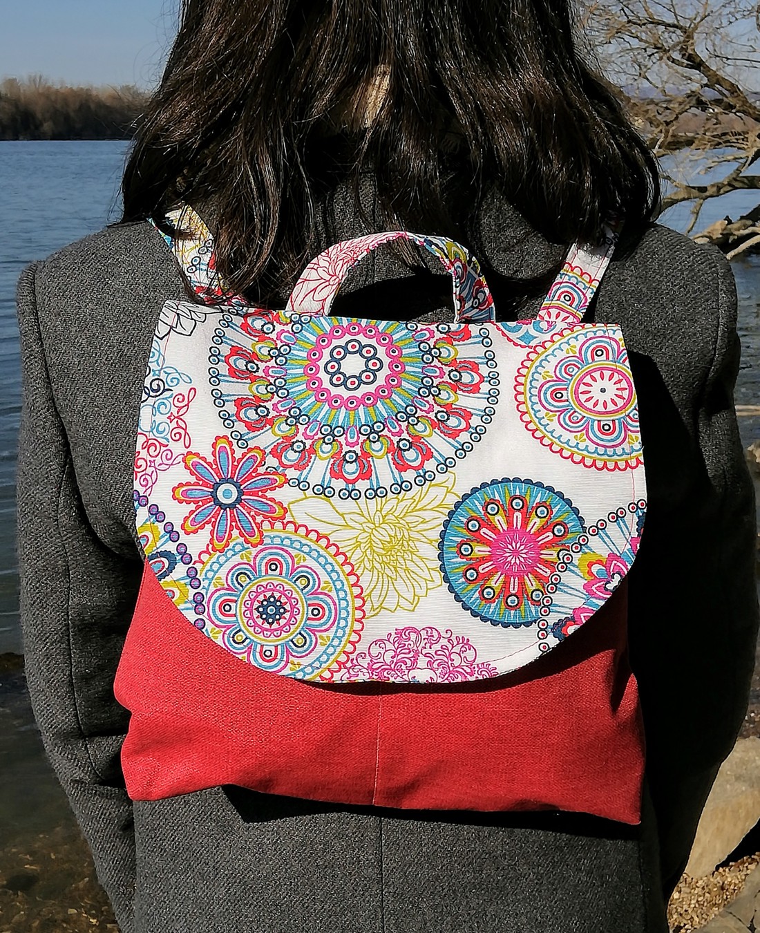 Rucsac pentru femei cu model mandala - geantă și husă - rucsacuri - rucsac damă, rucsac bărbați - Artynos.ro Rucsac pentru femei cu model mandala - geantă și husă - rucsacuri - rucsac damă, rucsac bărbați - Artynos.ro