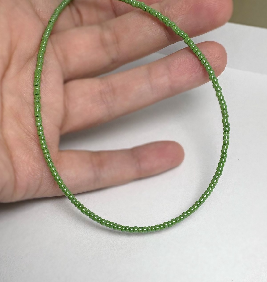 Colier minimalist din margelute japoneze de culoare verde menta. - bijuterii - coliere - coliere cu mărgele - Artynos.ro