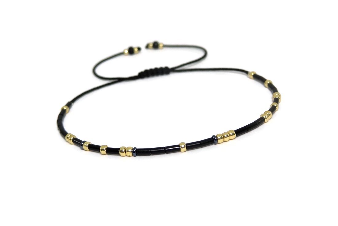 Bratara cu mesaj in cod Morse. Bratara personalizata - bijuterii - brățări - brățări din mărgele - Artynos.ro