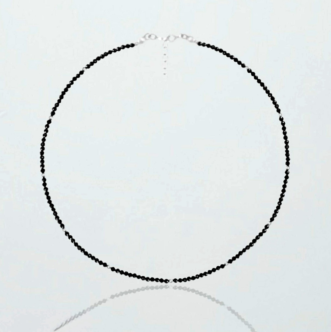 Colier minimalist turmalina neagra - piatra protectie. - bijuterii - coliere - coliere din mărgele - Artynos.ro