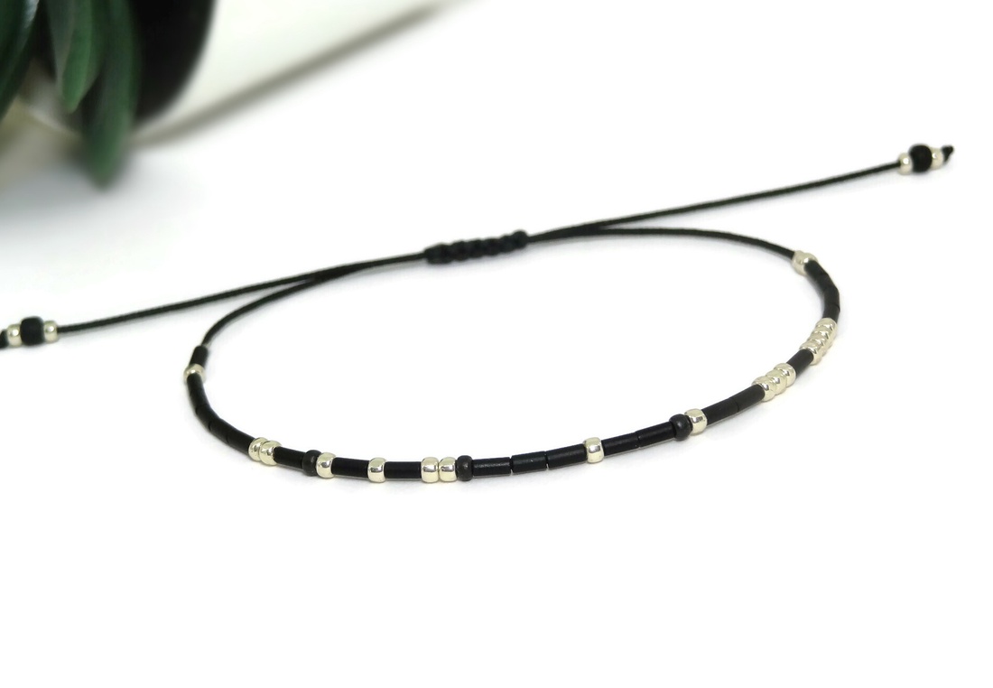 Bratara cu mesaj in cod Morse. Bratara personalizata - bijuterii - brățări - brățări din mărgele - Artynos.ro