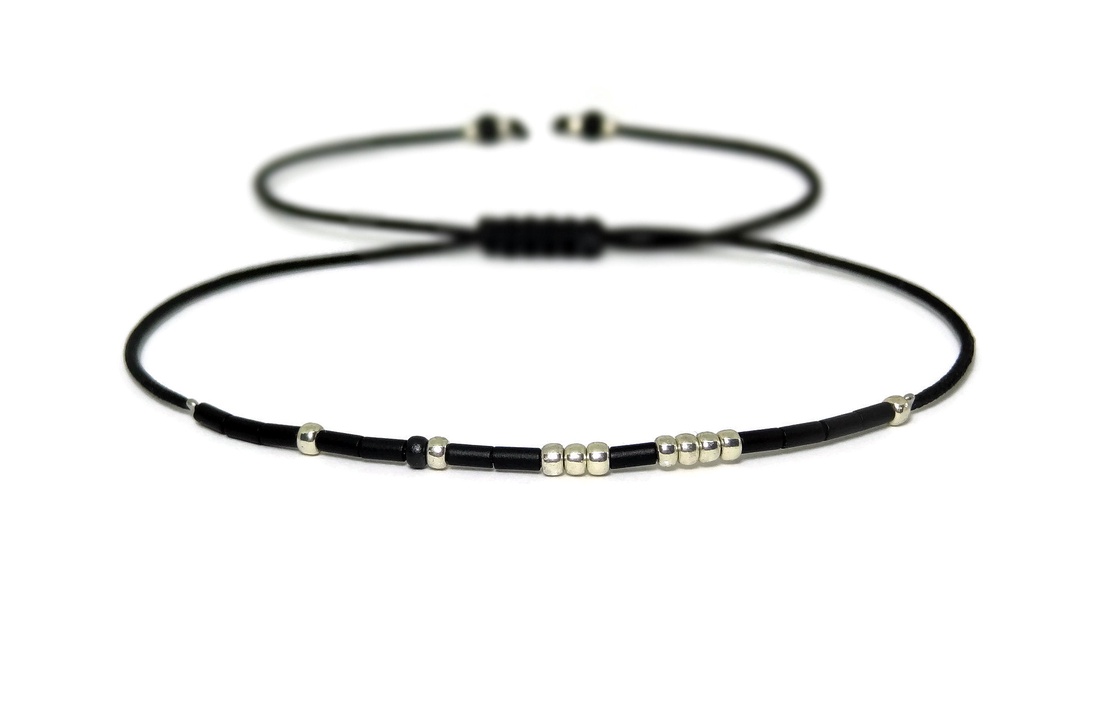 Bratara cu mesaj in cod Morse My person. Bratara personalizata - bijuterii - brățări - brățări din mărgele - Artynos.ro